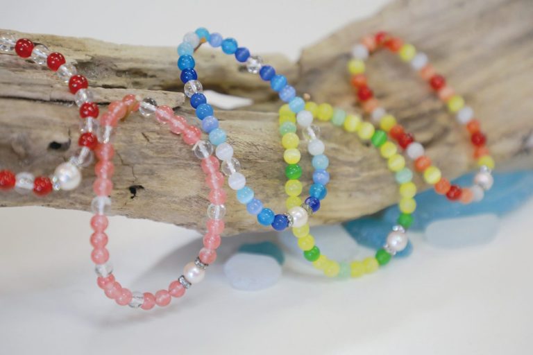 真珠ブレスレット作り